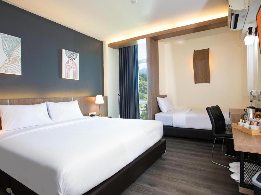 B2 Mae Sot Boutique & Budget Hotel מראה חיצוני תמונה